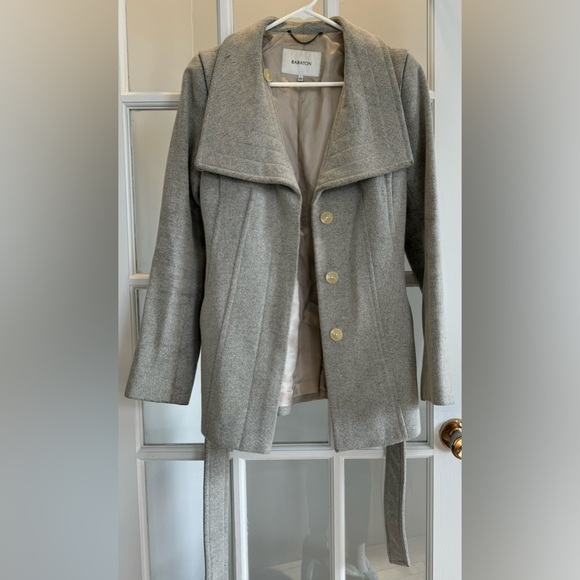 Babaton cute coat to sell - 229$ - Picture 3 of 4